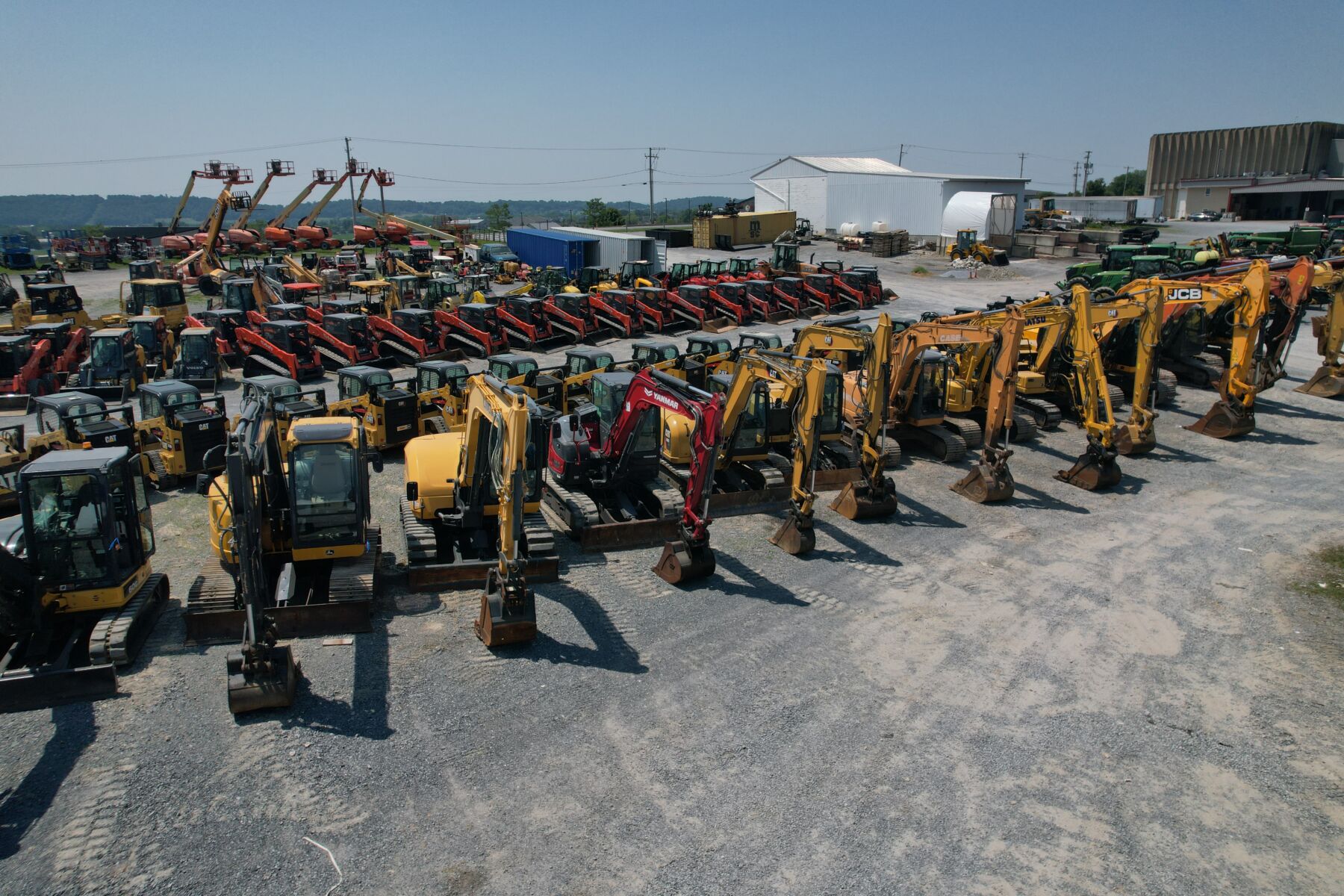 2 DAY CHURCHTOWN FARMS MACHINERY CONSIGNMENT AUCTION - NEW HOLLAND, PA / FRI. FEB. 6 & SAT. FEB. 7 @ 8:30 AM