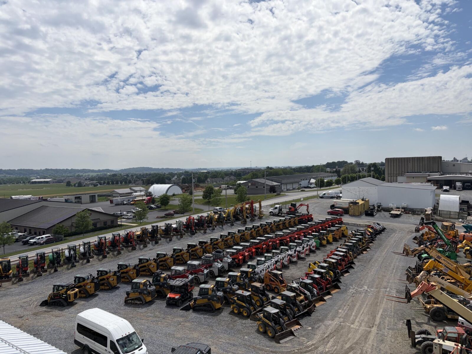 2 DAY FALL CHURCHTOWN FARMS MACHINERY CONSIGNMENT AUCTION - NEW HOLLAND, PA / FRI. OCT. 2 & SAT. OCT. 3 @ 8:30 AM