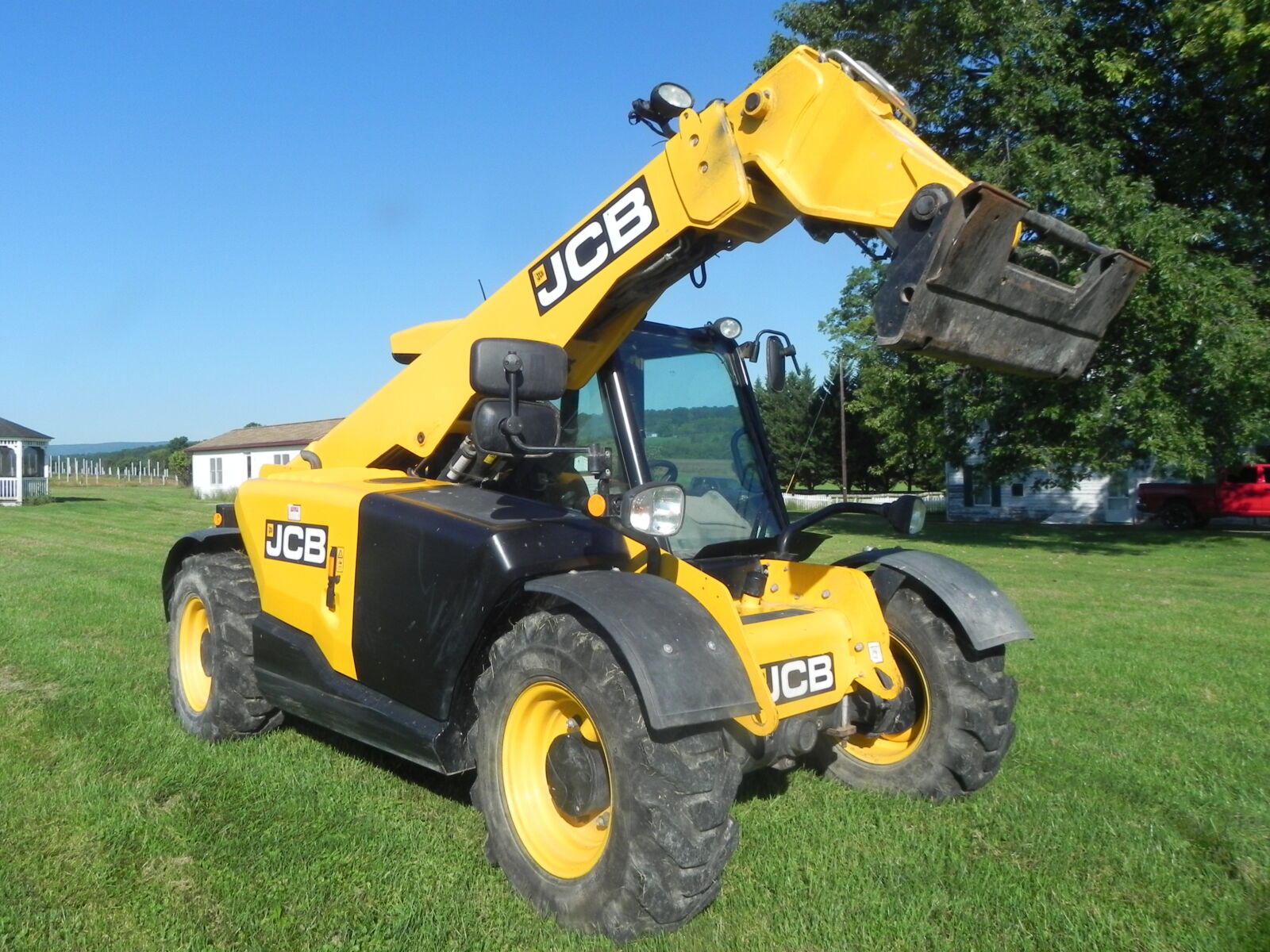 FARM MACHINERY & RELATED ITEMS – MIFFLINTOWN, PA. / TUE. OCTOBER 20. @ 9:00 AM